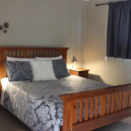 Blue Thistle Cottages Te Anau Εξωτερικό φωτογραφία