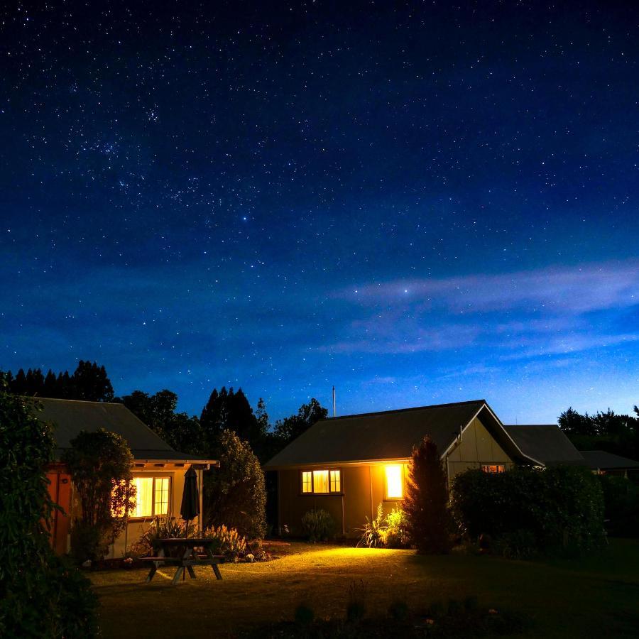 Blue Thistle Cottages Te Anau Εξωτερικό φωτογραφία