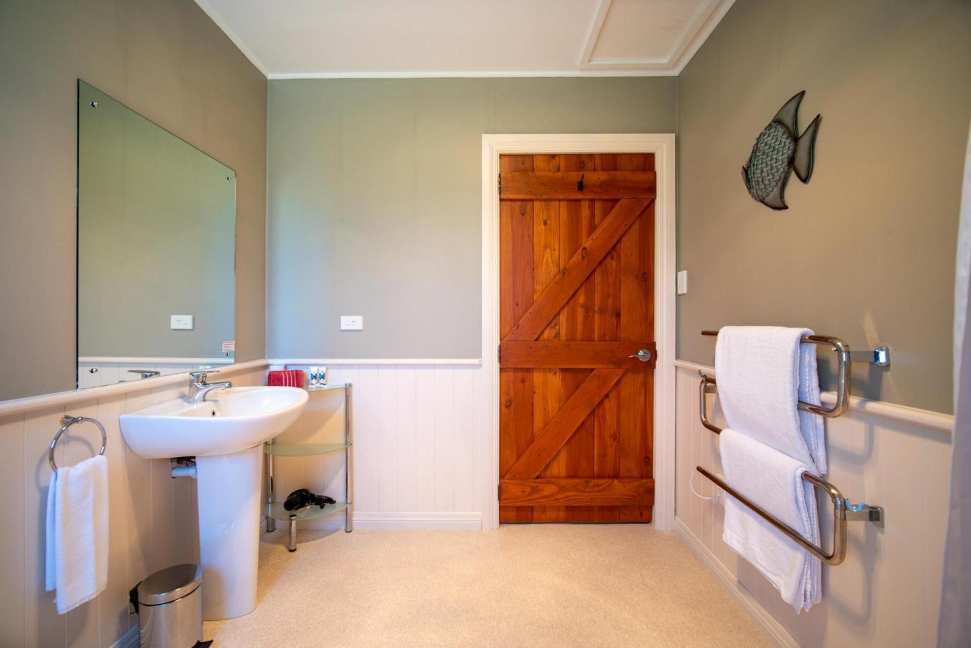 Blue Thistle Cottages Te Anau Δωμάτιο φωτογραφία